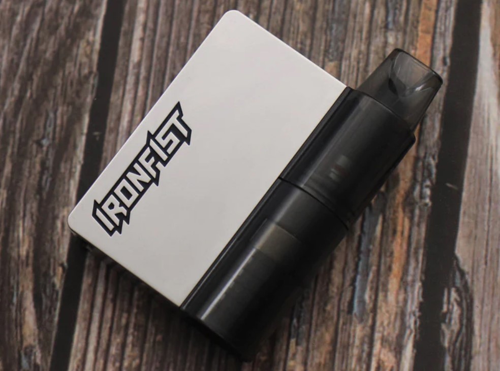 Reviving the Classics: A Modern Take on Box Mod Design in Vaping